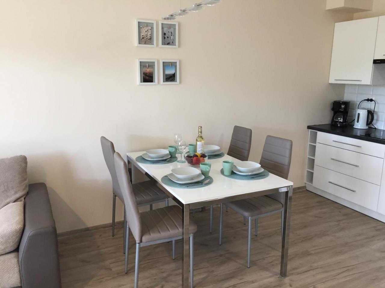 Apartament Malinowy Pogorzelica Pogorzelica  Extérieur photo